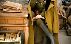 洪辰陪欧弟睡的照片